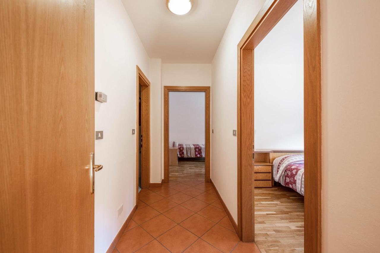 Villa Mazzel - Cima 12 Vigo di Fassa Bagian luar foto