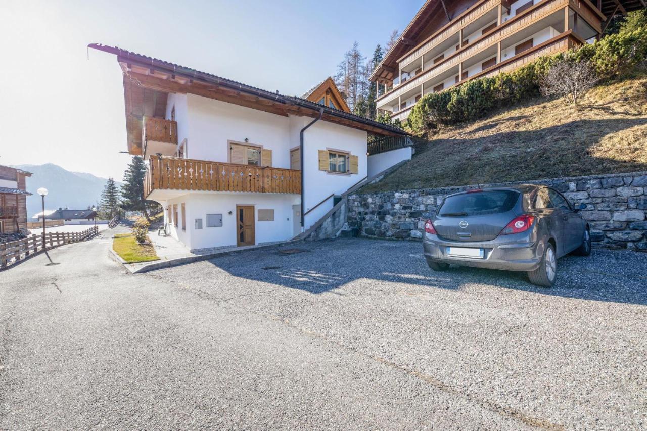 Villa Mazzel - Cima 12 Vigo di Fassa Bagian luar foto